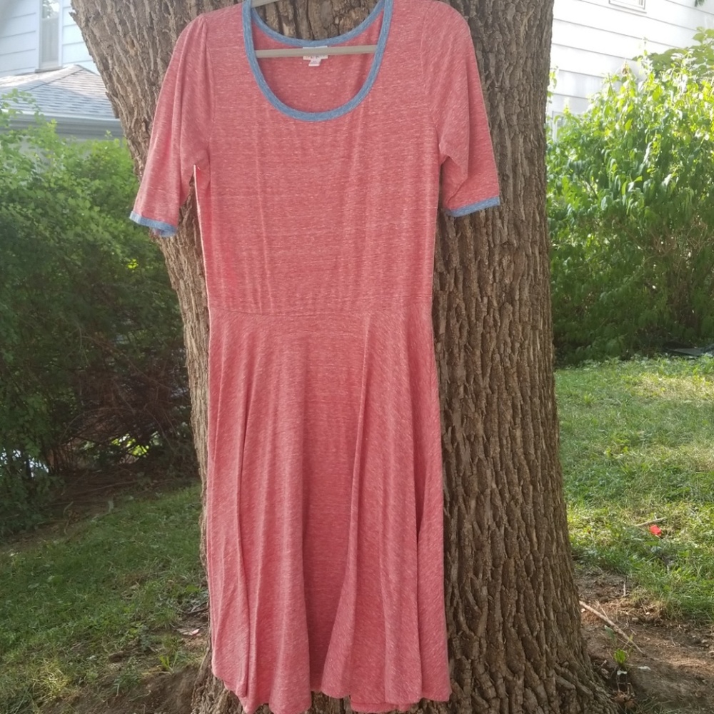 LuLaRoe XL Nicole, heather red and blue jersey